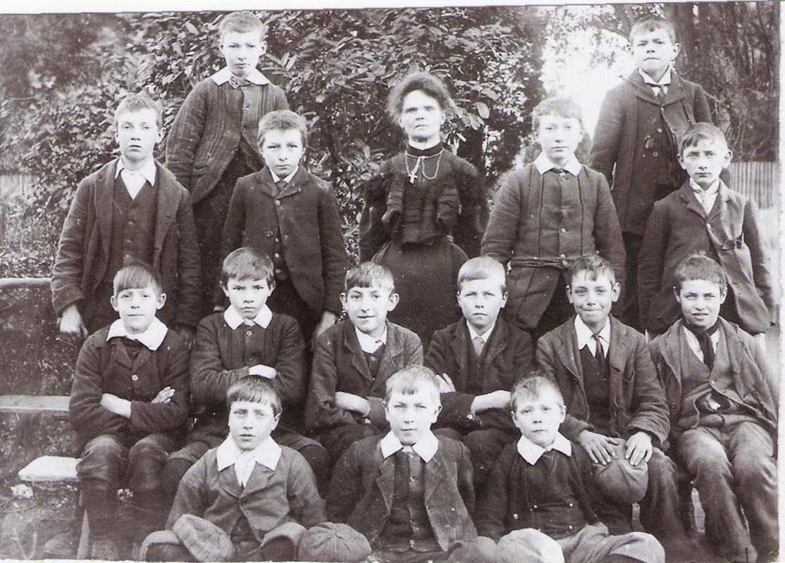 Boys of Bredhurst School with Miss Powell